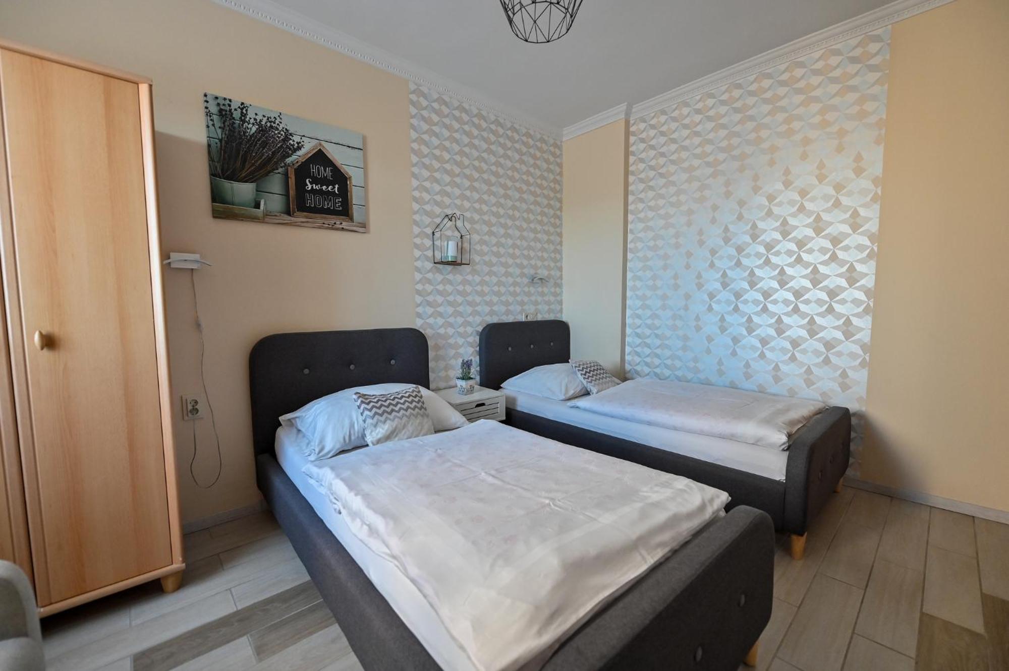 Bellavista 1 Apartman Еґер Екстер'єр фото